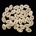 Скандинавские руны и их значение