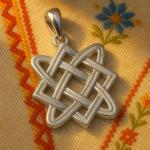 Звезда Лады в ювелирных изделиях: гармония и защита