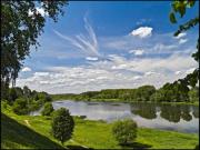 Даже солнце замедляет свой бег.