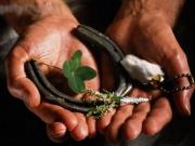 Амулеты и талисманы в повседневной жизни