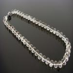 бусы из горного хрусталя