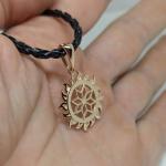 Славянский оберег Алатырь из золота