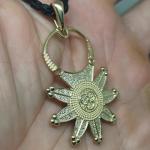 Подвеска Колт из золота