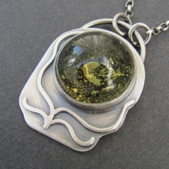 Зеленый янтарь