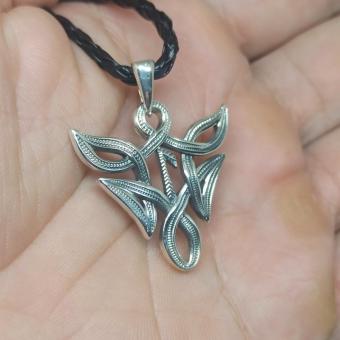 Подвеска-амулет «Лагуз в вязи»