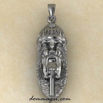 Славянский Оберег Личина бога Руевита из серебра