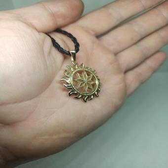 Оберег Алатырь в солнце желтое золото 585