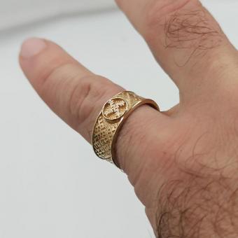 Перстень Денежная свастика из красного золота
