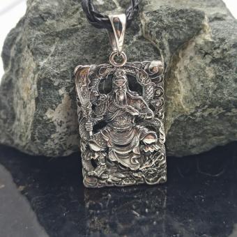 Древнекитайский талисман Гуань Гун из серебра