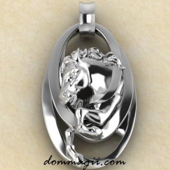 конь серебро