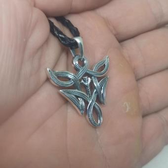 Руна Альгиз подвеска из серебра