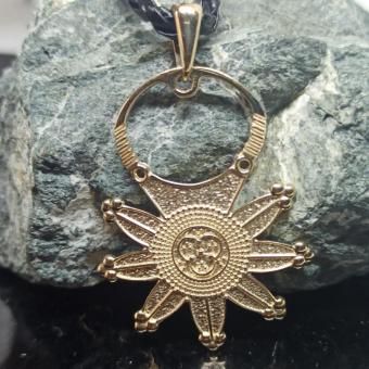 Подвеска Колт из желтого золота