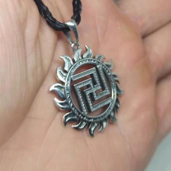 Славянский оберег Рысич в солнце  из серебра