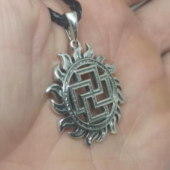 Славянский оберег Солярный крест из серебра