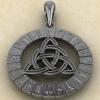 Скандинавский амулет Триксель в руническом круге из серебра