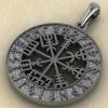 Древнескандинавский амулет Вегвизир в руническом круге из серебра